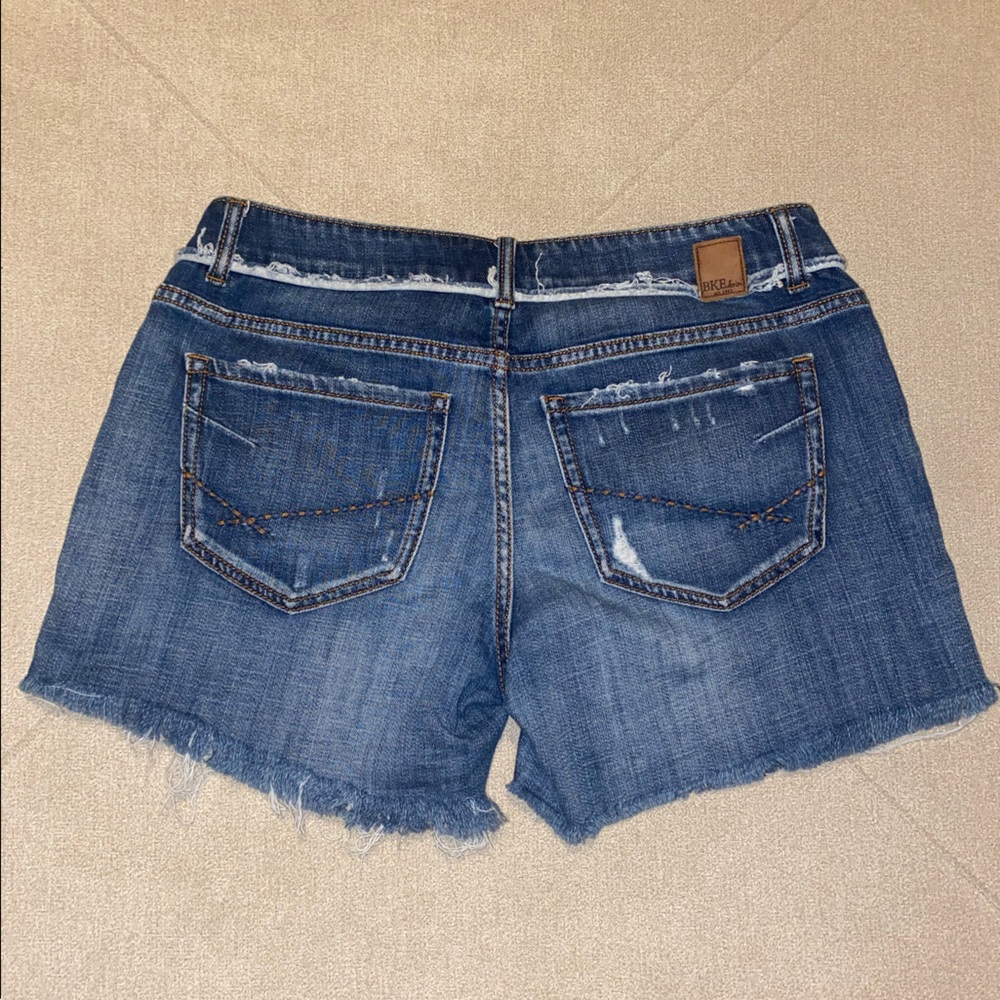BKE Denim shorts - Picture 3 of 3